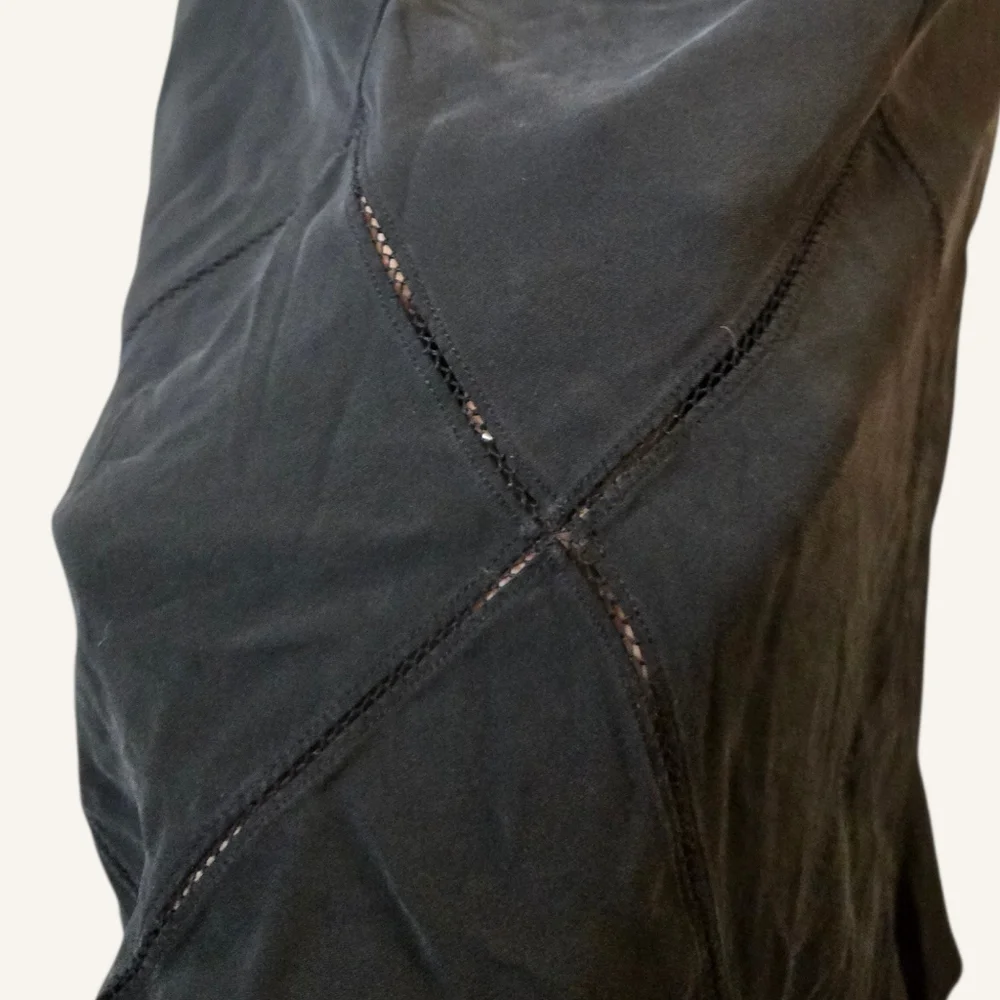 Vintage Y2k DKNY Black Midi Skirt ! - Picture 6 of 8